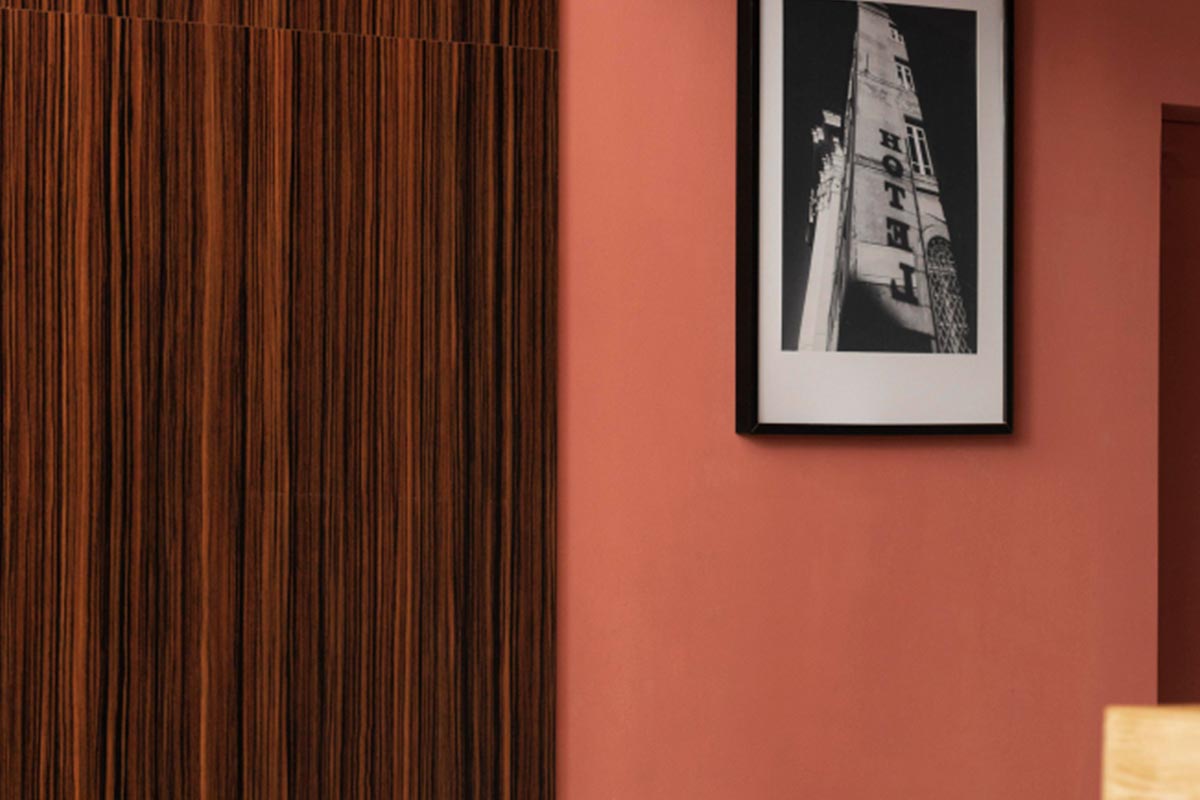 دیوارپوش داخلی شوروم